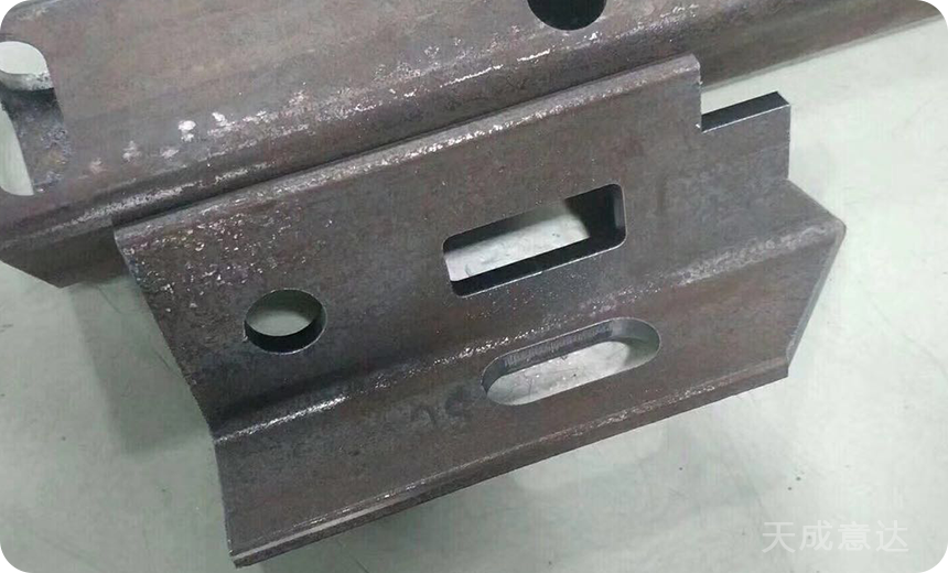 異形金屬件加工(gōng)